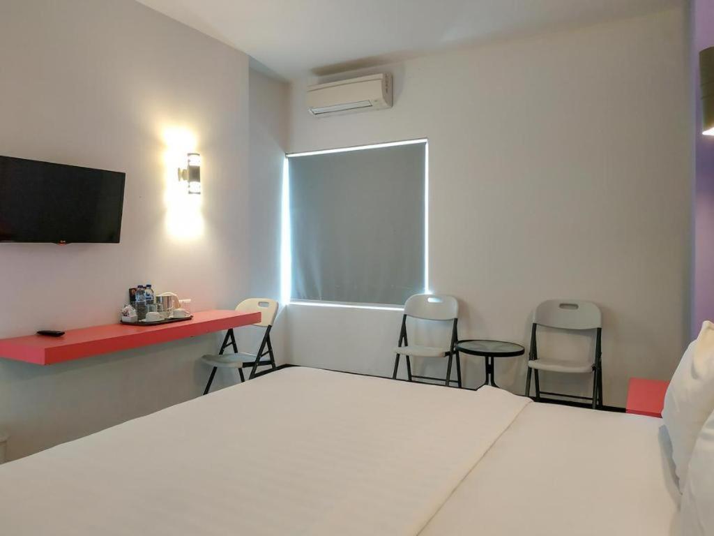 Fortune Hotel Mataram Esterno foto