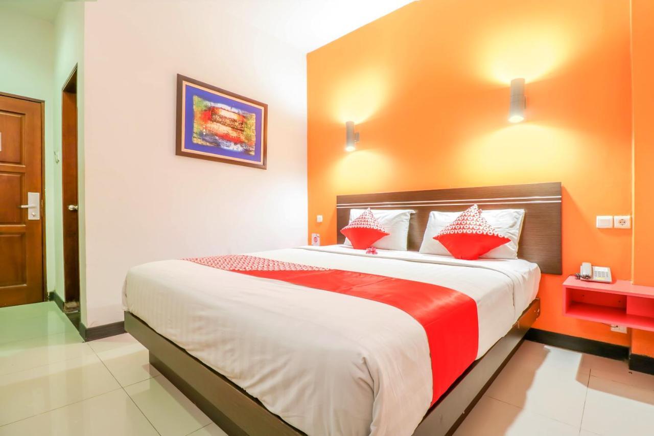 Fortune Hotel Mataram Esterno foto